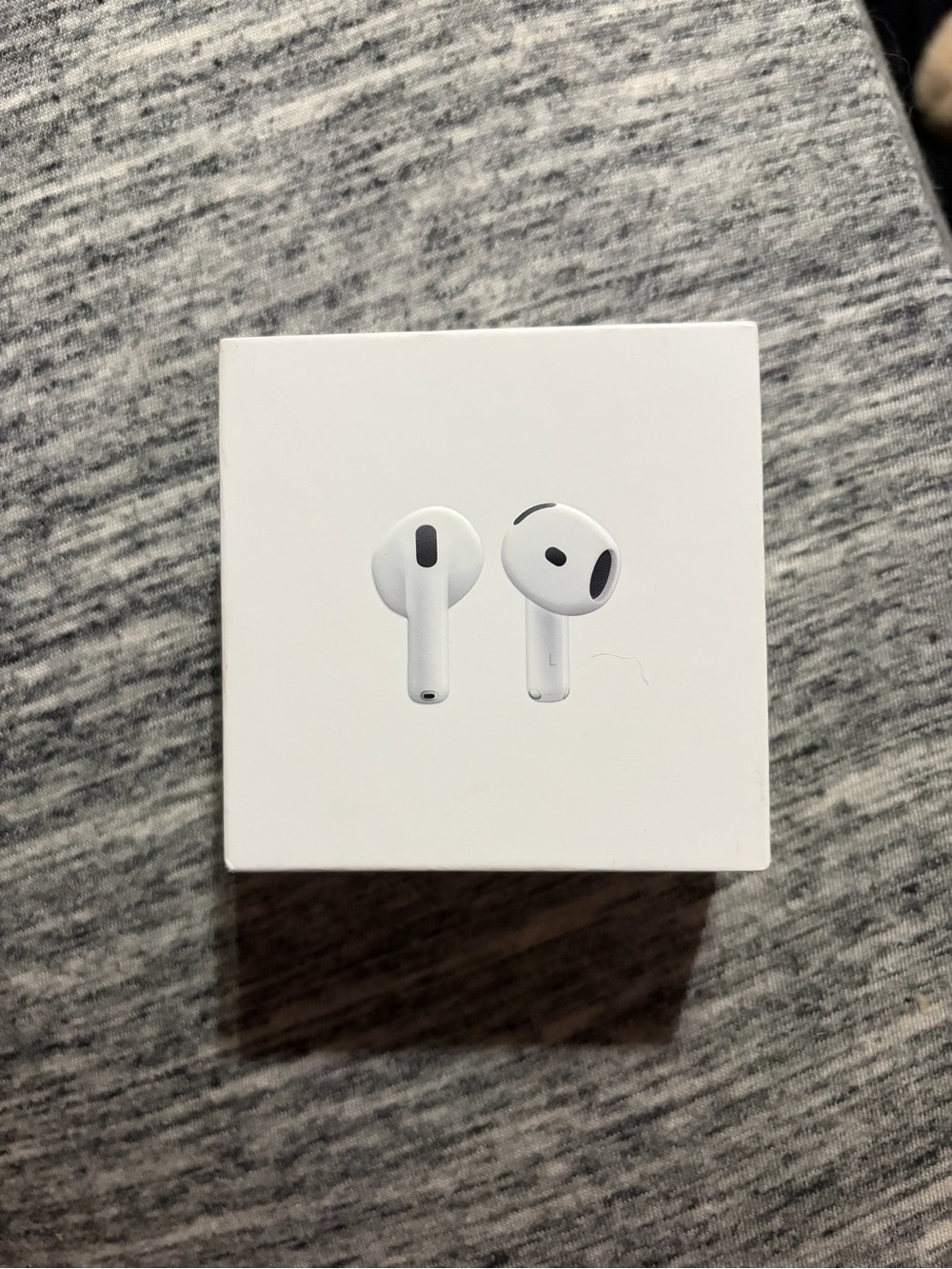 Apple AirPods with Charging Case (White)